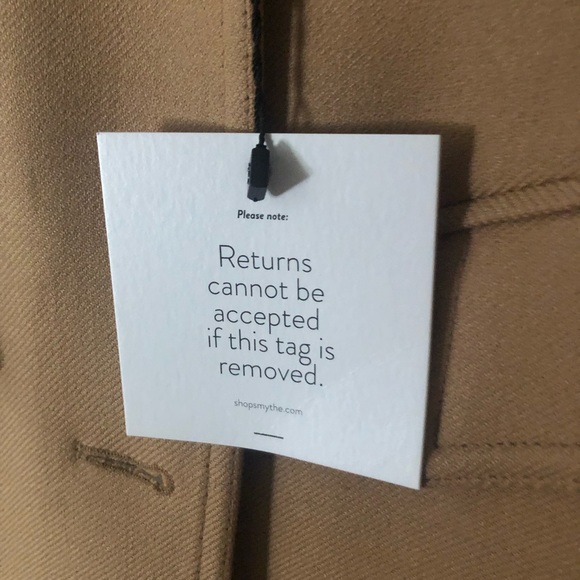 BNWT Smythe Brando coat! Coveted limited edition. Never worn! Size 12 in camel. - Picture 9 of 11
